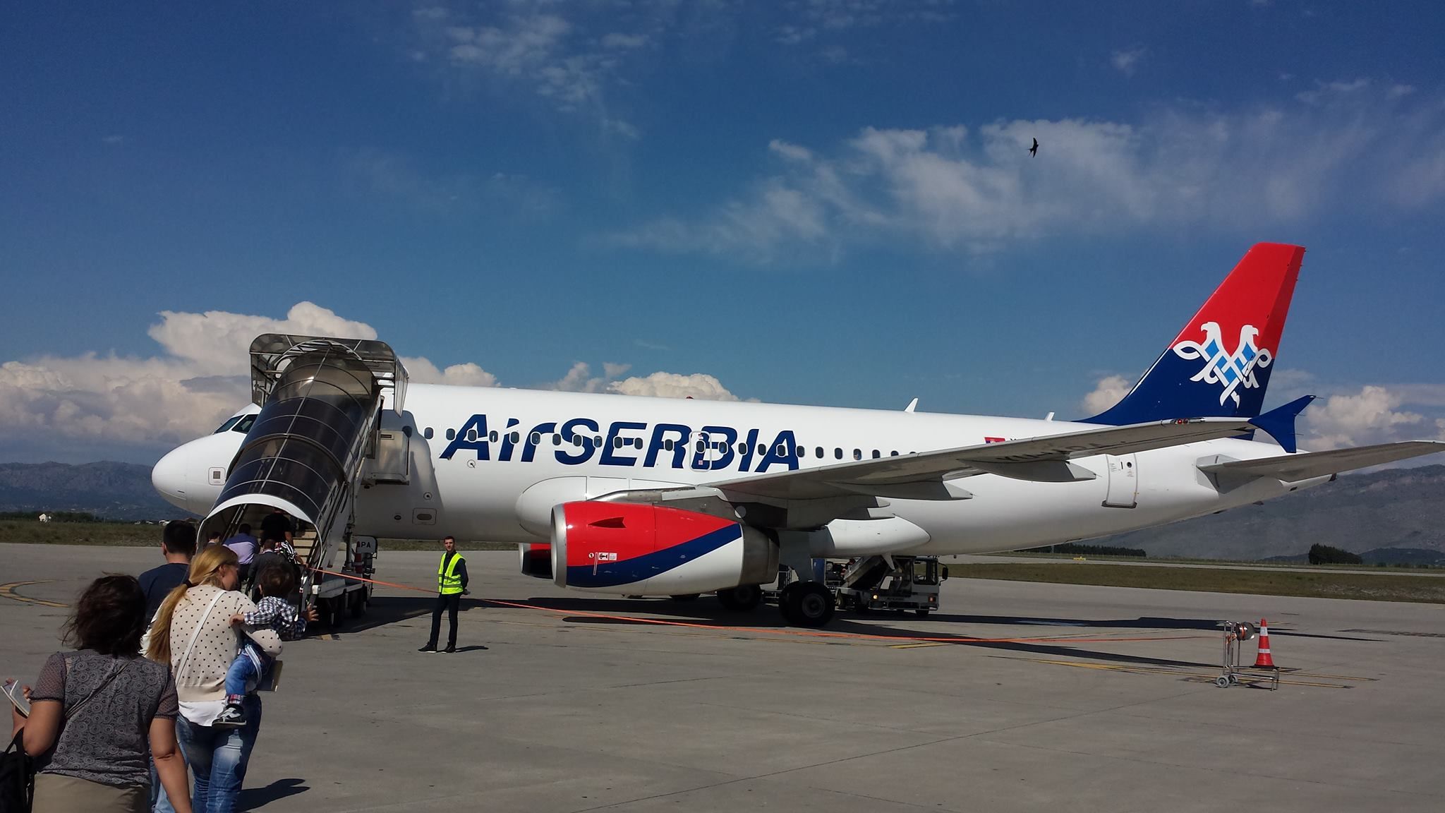 Air Serbia u CG ne zna zašto su mladi košarkaši skinuti sa leta iz Madrida: &#8220;Vjerovatno  je za to postojao neki razlog&#8221;