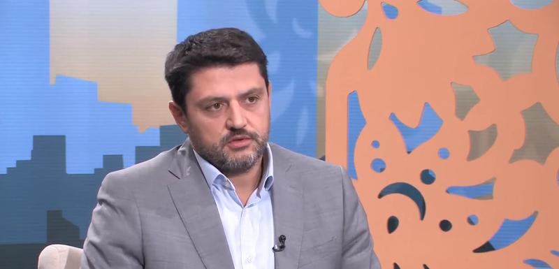 BOŽOVIĆ POSJETIO JOANIKIJA: &#8220;Nesporazumi i problemi da se rješavaju mirno&#8221;