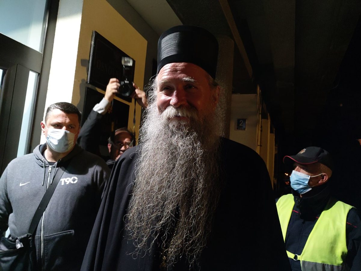 STANDARD SAZNAJE: Više od 20 sveštenika MCP na spiskovima Tužilaštava zbog kršenja mjera NKT