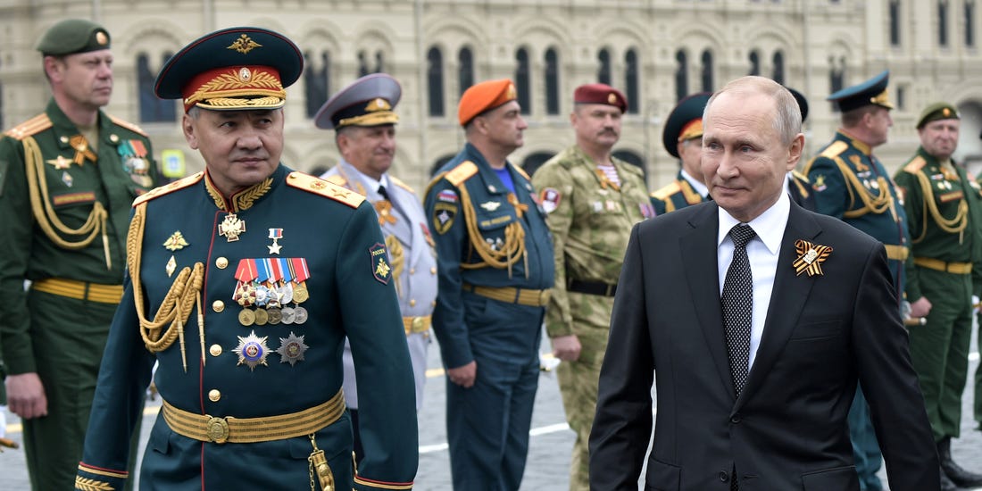 (VIDEO) Parada u Moskvi: Rusija predstavlja moćna oružja, Putin se ponosno osmjehuje!