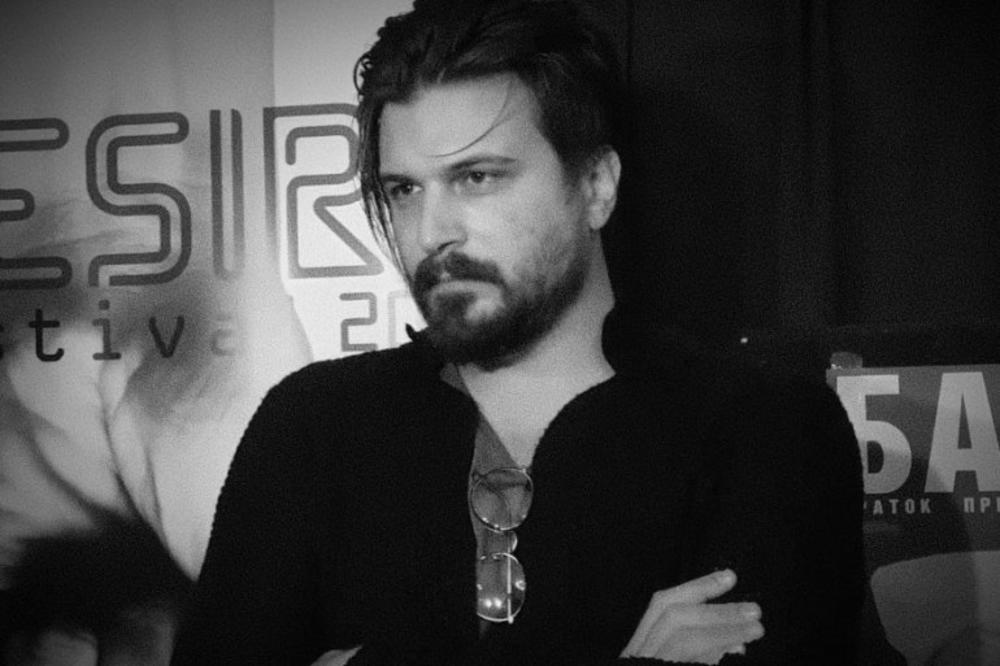 REDITELJ PRIJE SAMOUBISTVA OSTAVIO 2 TRAGA! Ovo je uradio prije nego što se ubio