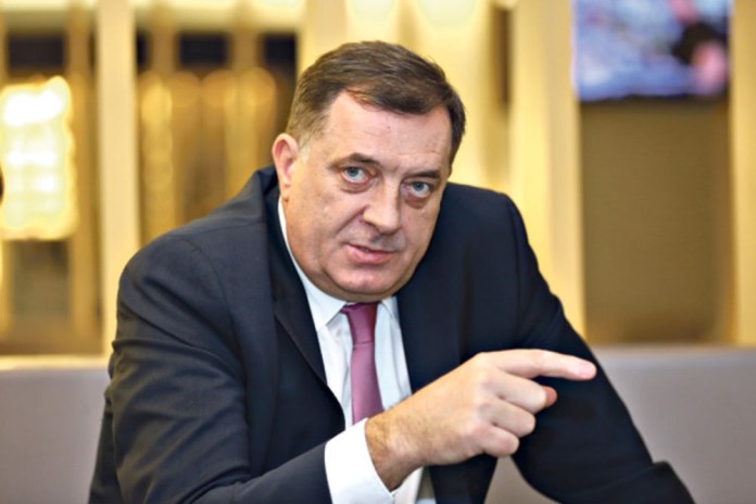Milorad Dodik: Hodajući oksimoron