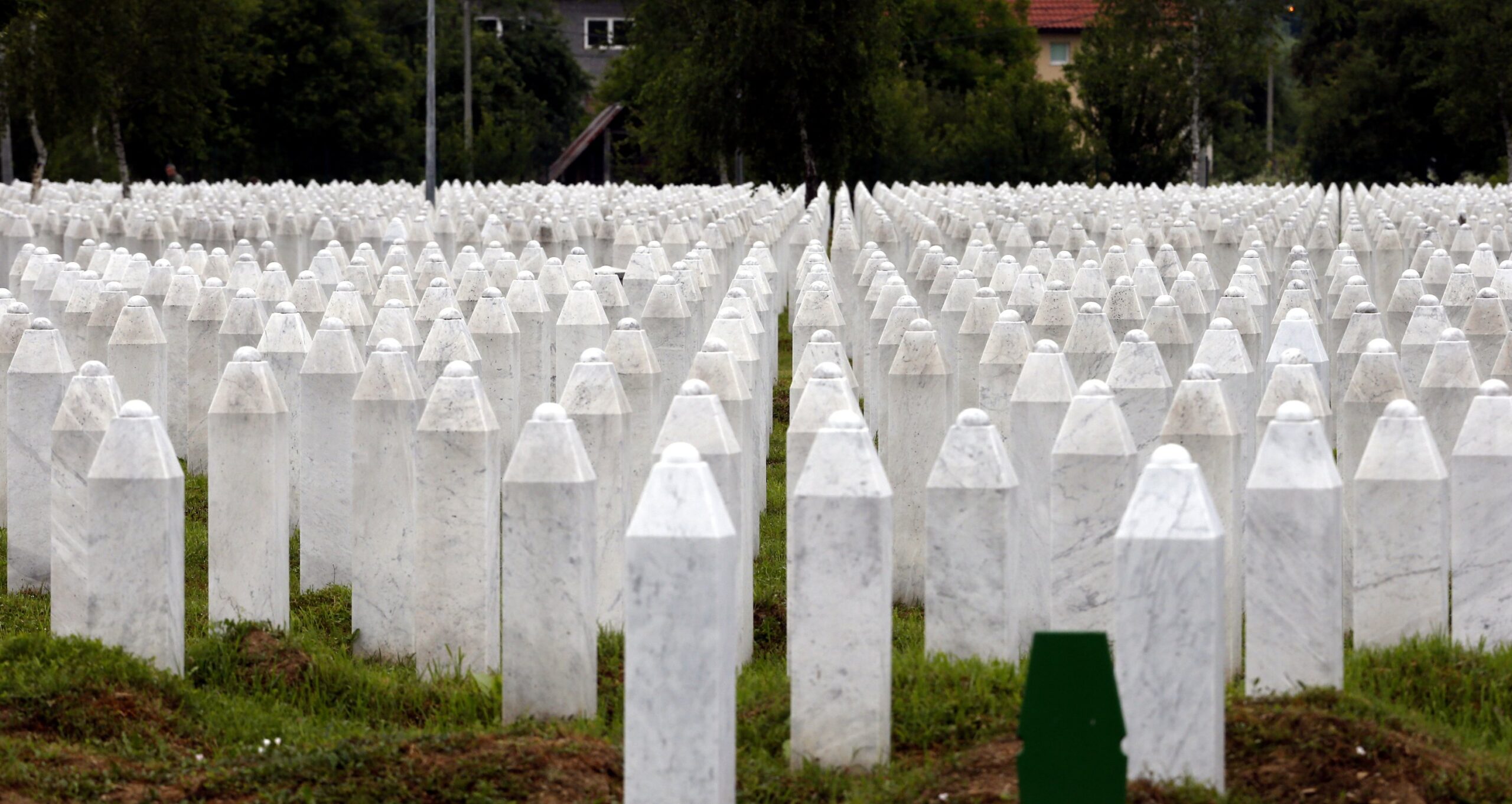 PRESUDE ZA GENOCID: Za 47 zločinaca više od 700 godina zatvora!