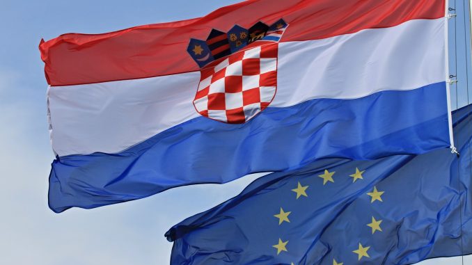 Šta ulazak Hrvatske u Šengen donosi za državljane Crne Gore