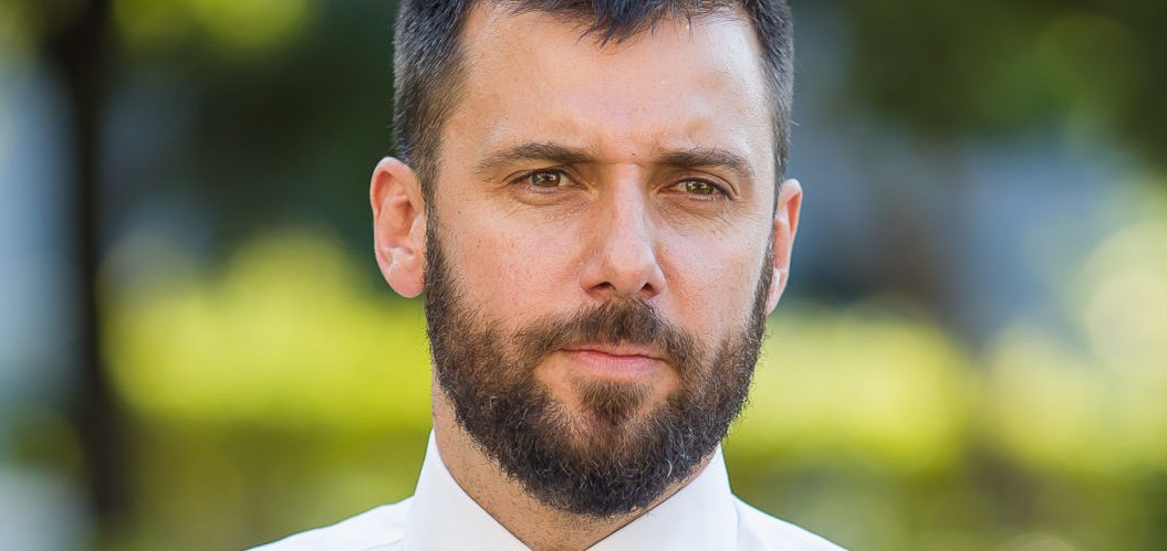 Zeković Kovaču: Partijske demonstracije privrženosti tuđoj državi možete na sajt SNP-a