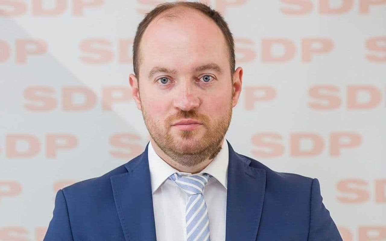 Stanić: Snižena stopa PDV za ugostitelje i hotelijere, velika pobjeda ekonomske politike SDP