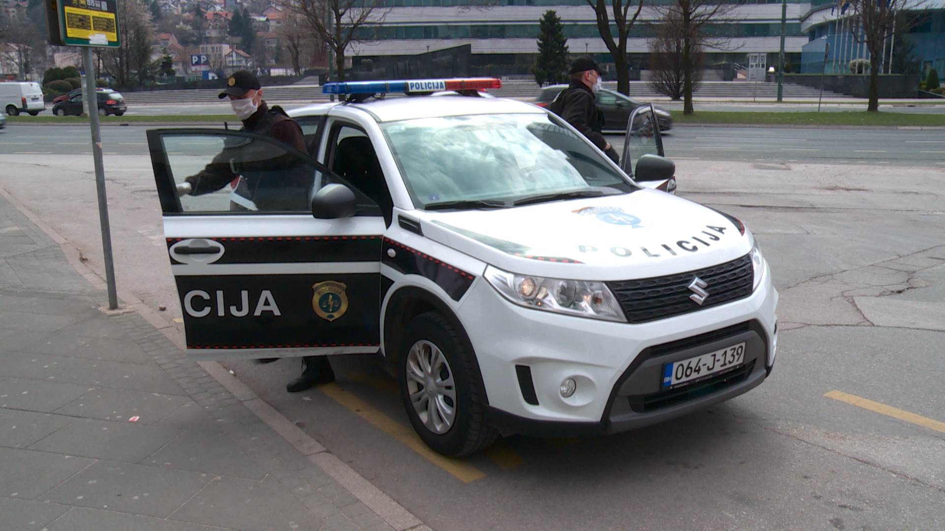 U Sarajevu uhapšeno 17 policajaca zbog korupcije