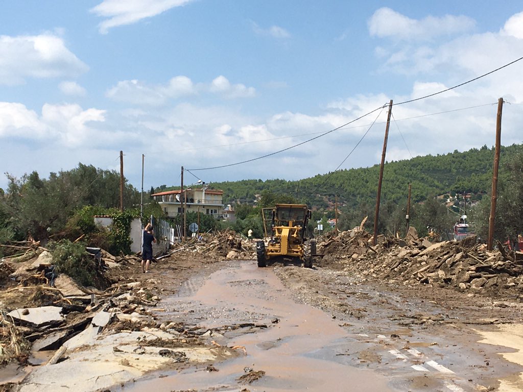 Broj poginulih na grčkom ostrvu Evija porastao na osam
