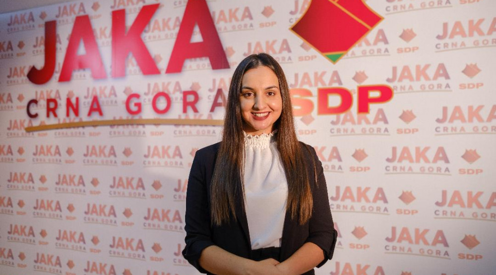 Lipovina: Besplatni udžbenici i subvencionisani vrtići za jaku Crnu Goru