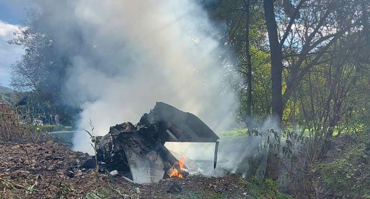 (VIDEO) Prve fotografije sa mjesta pada vojnog aviona:  &#8220;Čulo se kako nešto puca u vazduhu i kako se lomi&#8221;