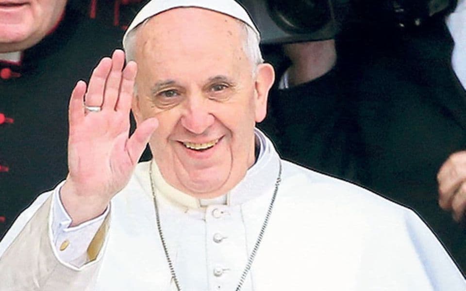 Papa Franjo donirao 100.000 eura Hrvatskoj