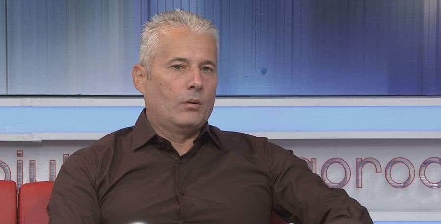 VUJIČIĆ O TUŽILAŠTVU: Prva pokrenuti dijalog u Skupštini