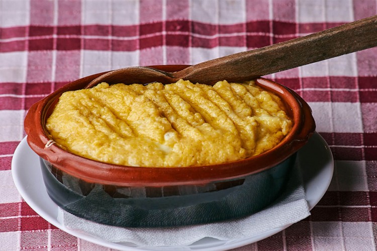 Cicvara, tradicionalni crnogorski specijalitet po receptu Steva Karapandže  (RECEPT)