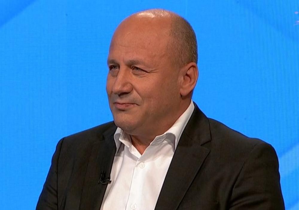 GENERAL DRAGIŠA SIMIĆ SE POJAVIO NA SUDU: Dođite kod mene na bazen&#8230;