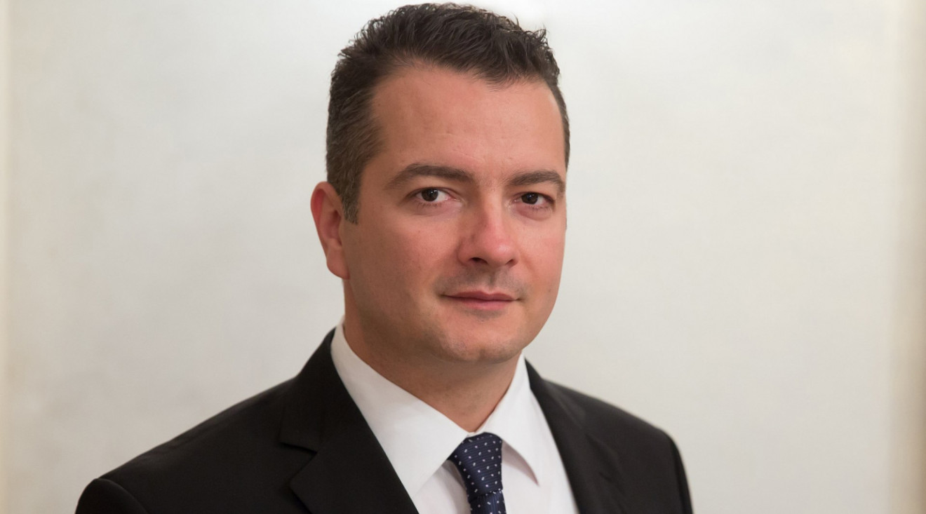 VUKSANOVIĆ ZA STANDARD: Vlast osvježila jedino uspomene na devedesete, potpisivanje Memoranduma značajno za CG