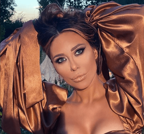 Ana Nikolić predstavila SESTRU javnosti (FOTO)