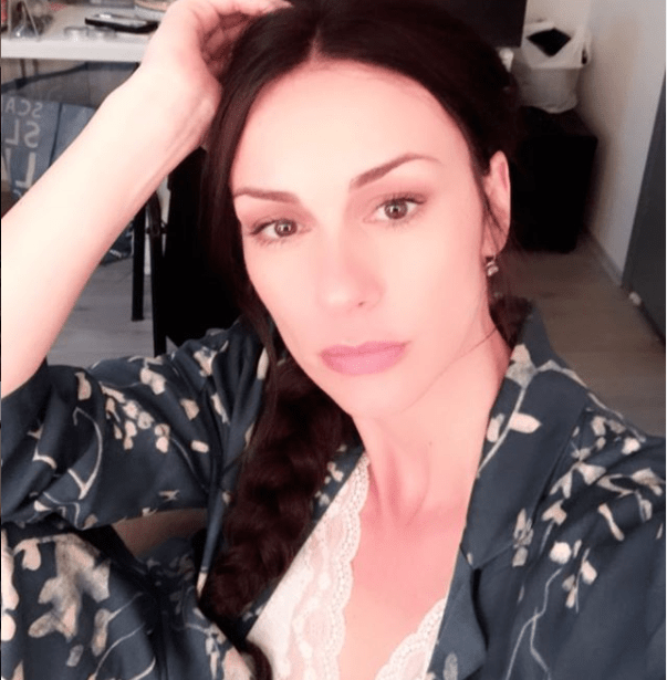 Sloboda Mićalović objavila sliku na kojoj je gola s muškarcem u krevetu