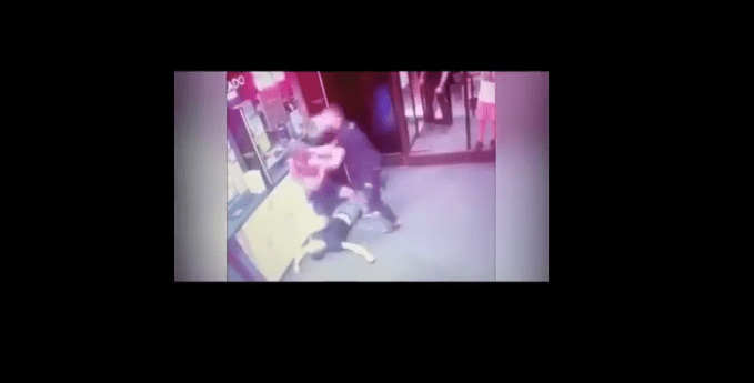 (VIDEO +18) Crnogorac osumnjičen da je u Novom Sadu pretukao mladića i polomio mu obje ruke