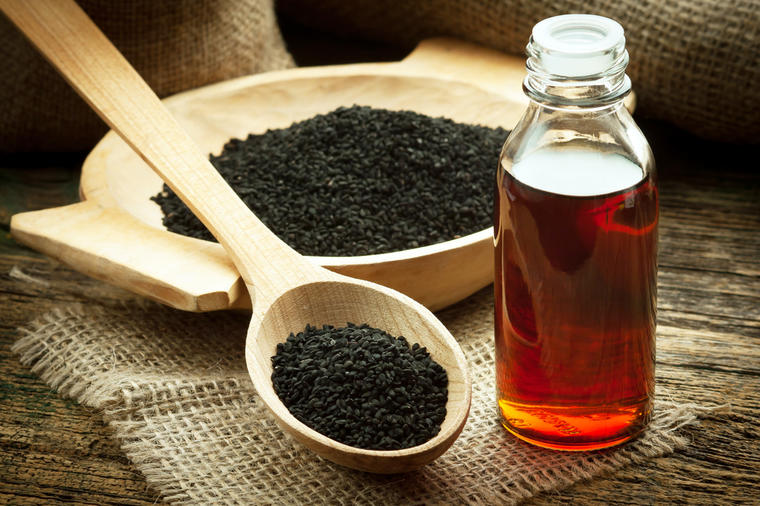 Odličan za jetru, bubrege, srce, a naročito za pluća: Ovaj čaj liječi sve respiratorne tegobe kao od šale! (RECEPT)