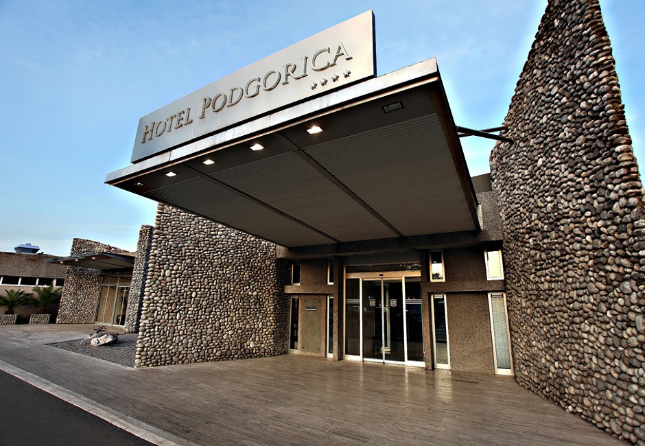 Hotel Podgorica: Pištolj nađen u vozilu Glavnog grada koje je bilo parkirano izvan hotelskog objekta
