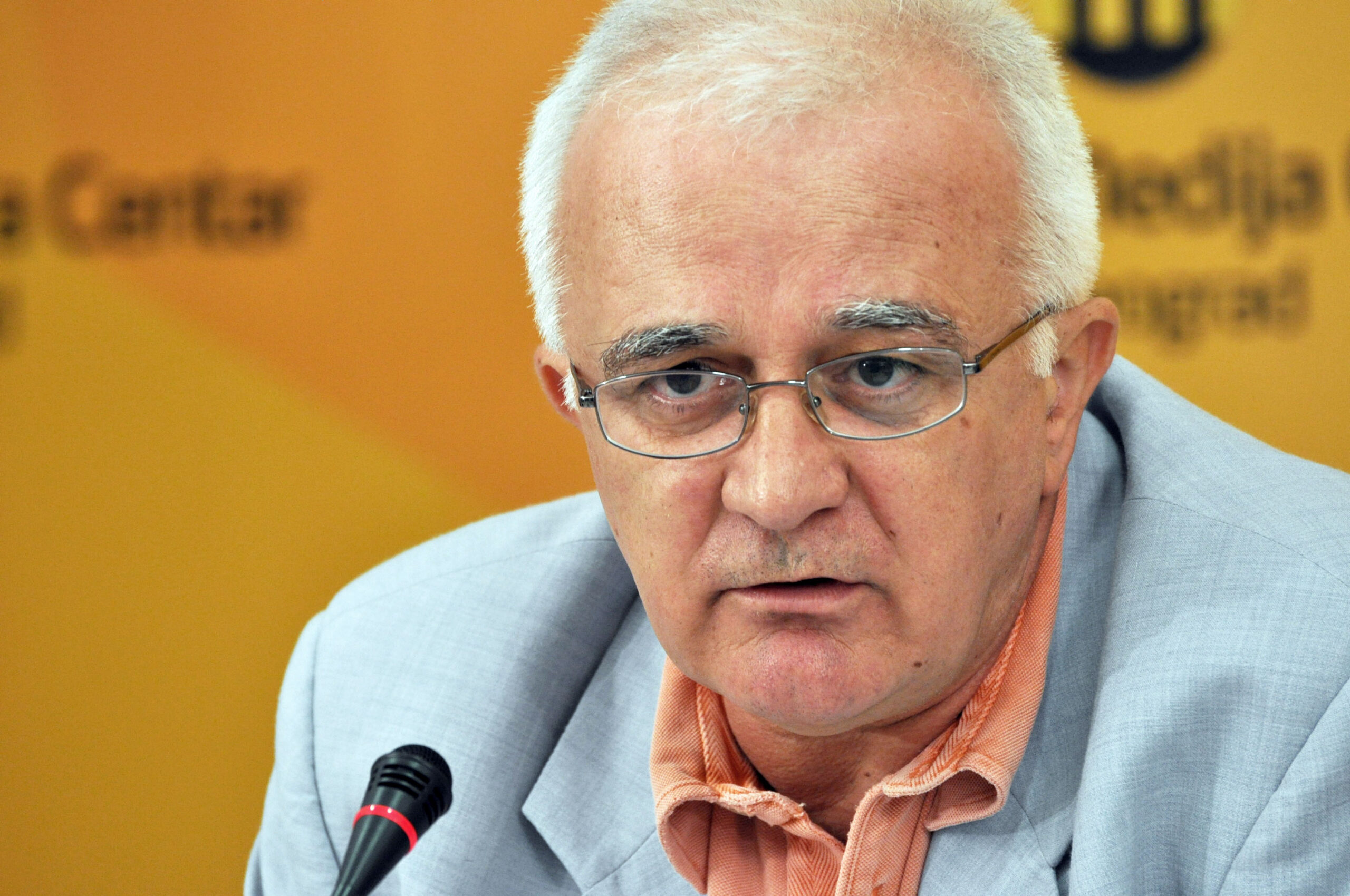 Janjić: Rusija kontroliše i litije i SPC
