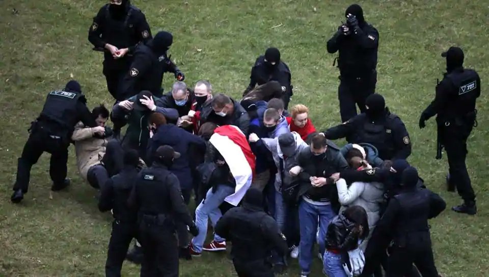 Bjelorusija: Na protestima uhapšeno više od 200 osoba
