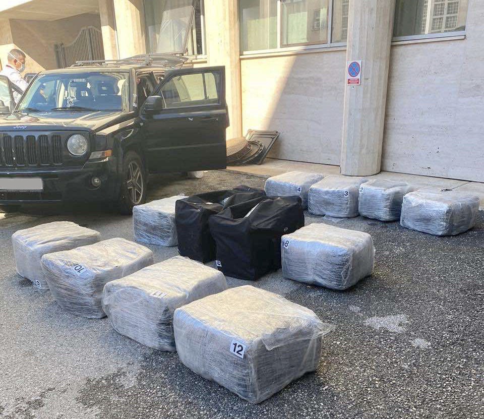 U vozilu pronađeno skoro 200 kilograma marihuane: Uhapšen Slobo Radulović