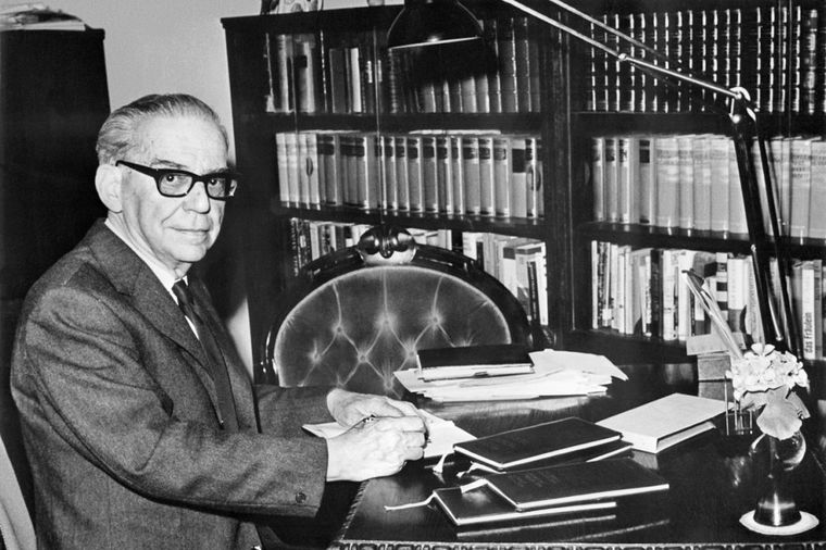 Životne lekcije slavnog nobelovca: Kad bi ljudi znali koliko malo pameti upravlja svijetom, umrli bi od straha!