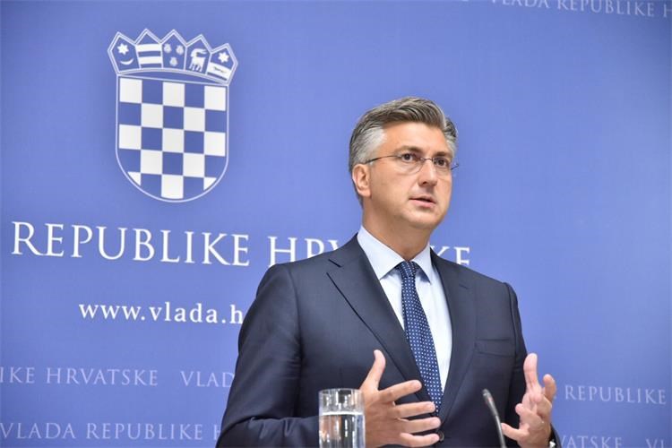 Plenković pozvao Vladmira Putina u posjetu Hrvatskoj