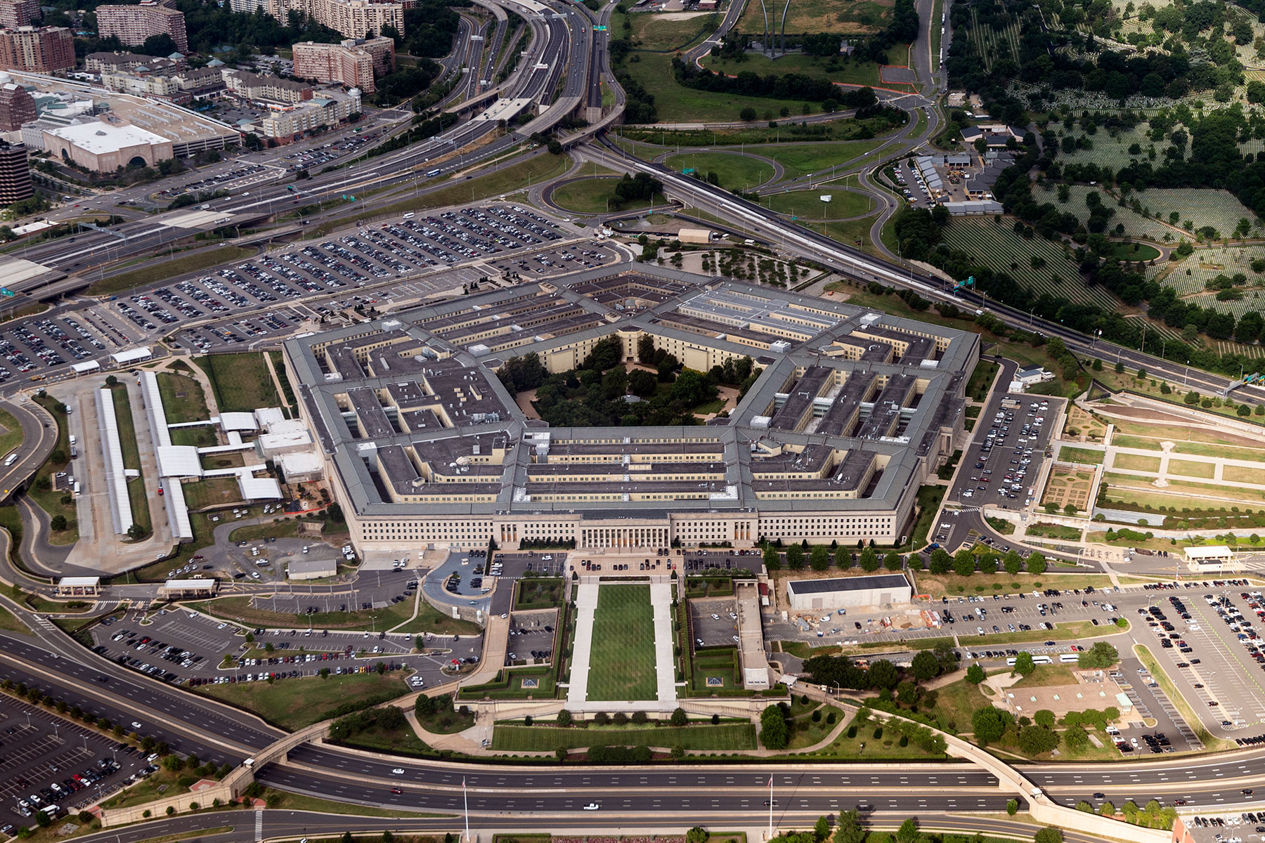 Pentagon otvara kancelariju za NLO