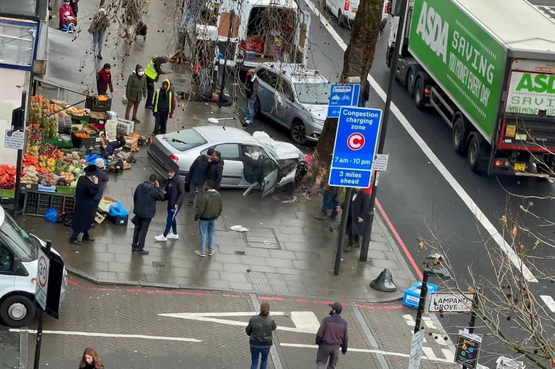 Automobilom u pješake u centru Londona (VIDEO)