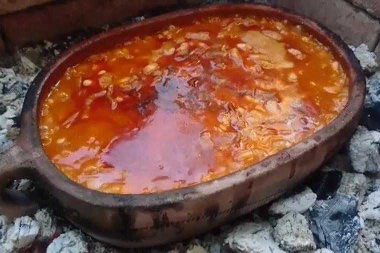 Pasulj po receptu Steve Karapandže je praznik za sva čula!(RECEPT)