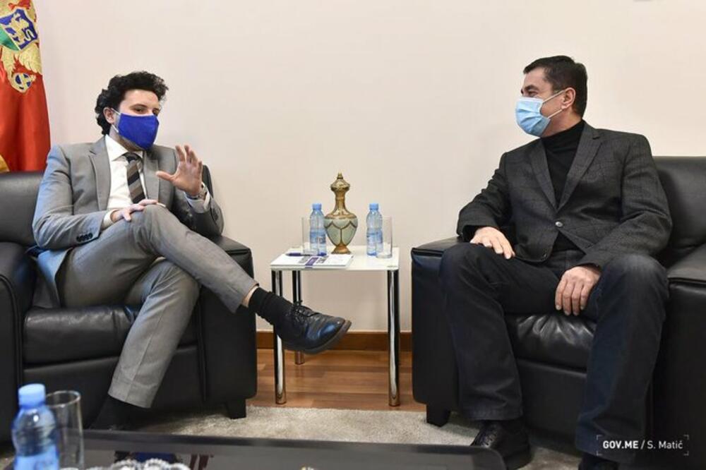 Abazović najavio novog direktora ANB-a, zahvalio se Peruničiću