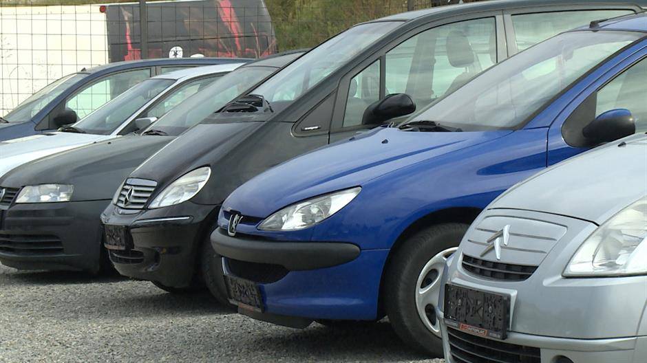 Prosječna starost automobila 16 godina, uvozimo 94 odsto dizelaša