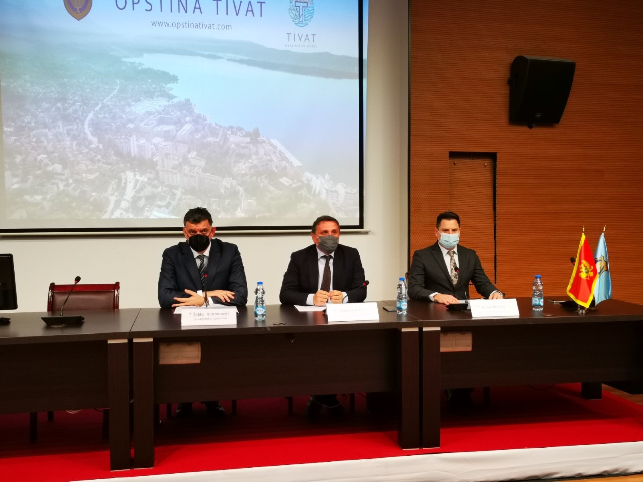 Čelnici Opštine Tivat ukazali na nenamjensko trošenje novca
