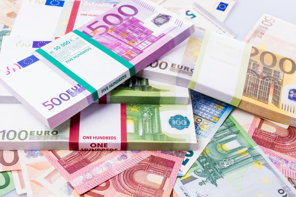 Uprava carina: U novembru skoro 55 miliona eura prihoda