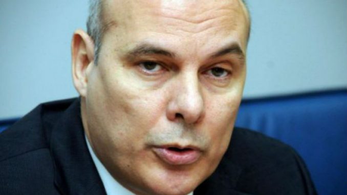 Statis: Mi ne transportujemo vakcine, naše je da ih rezervišemo i platimo, ako ih CG želi