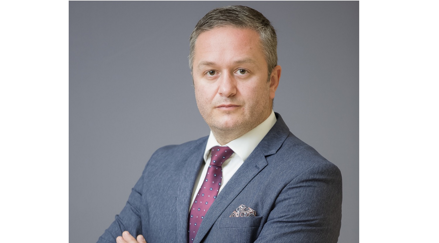 Dizdarević: Želi li Vlada prokrijumčariti vjeronauku u sistem obrazovanja?