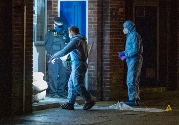 London: Ubijen muškarac, ranjeno devet osoba