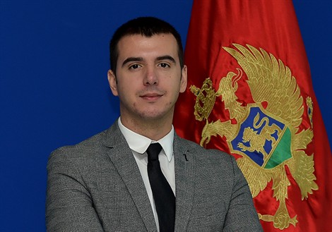 Radović: Krivokapić javno priznao da se najmanje pita u Vladi, smijeniti Milutina Đukanovića