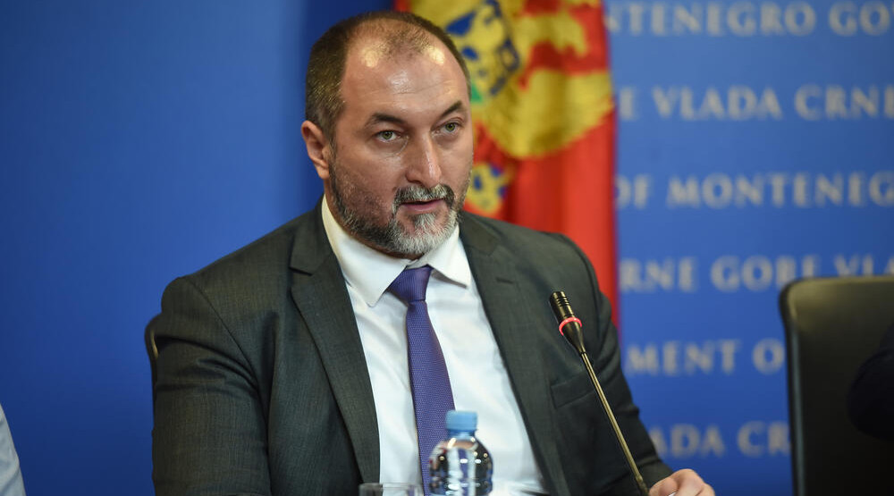 Mljekari iz Danilovgrada: Ministre Stijoviću, ako ne možete da nam pomognete, nemojte da nas vrijeđate