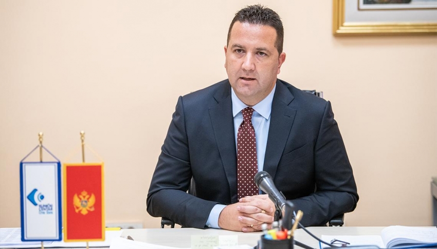 Eraković: Vlast izgubila kontrolu nad pandemijom