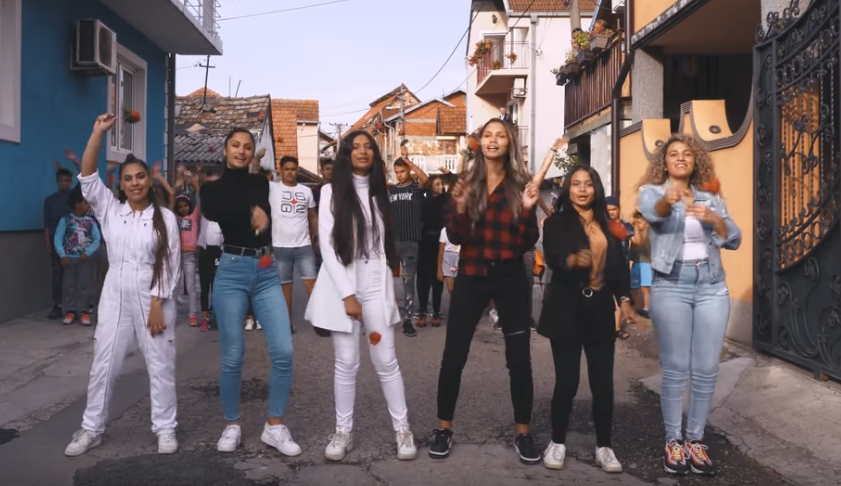 &#8221;Pretty loud&#8221; &#8211; ženski romski bend, šalje poruku: Budite jake!