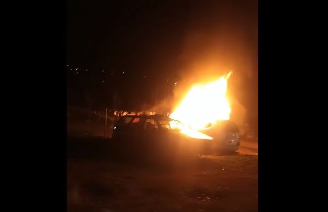 Demokrate: Našem povjereniku u Nikšiću zapaljen automobil