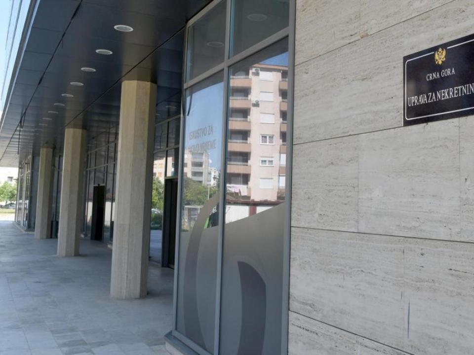 Uprava za katastar ćuti: Da li su nekretnine stranaca u CG tajna?