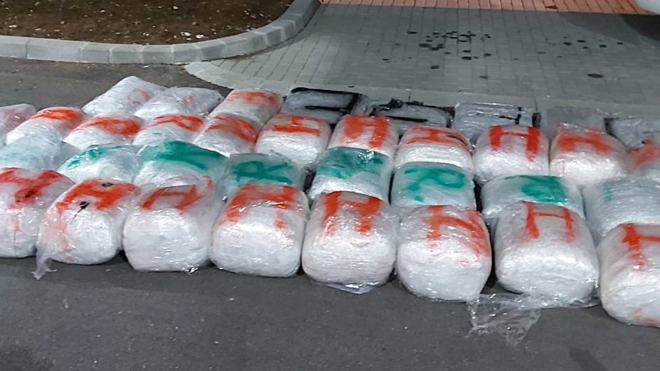 Uhapšen Podgoričanin: Zaplijenjeno 260 kilograma marihuane (FOTO)