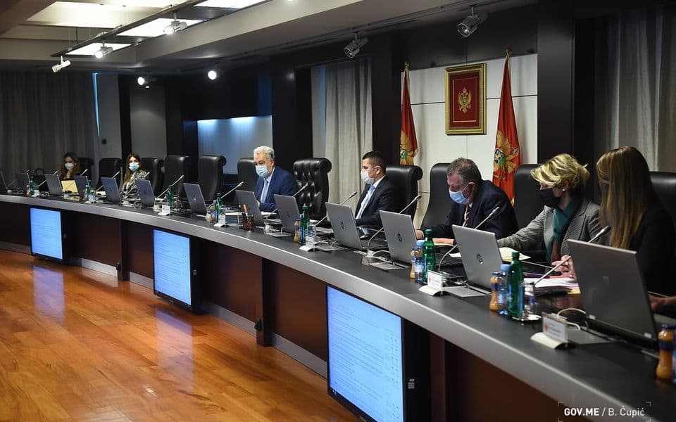 Vlada predložila strožije kazne za seksualne prestupnike
