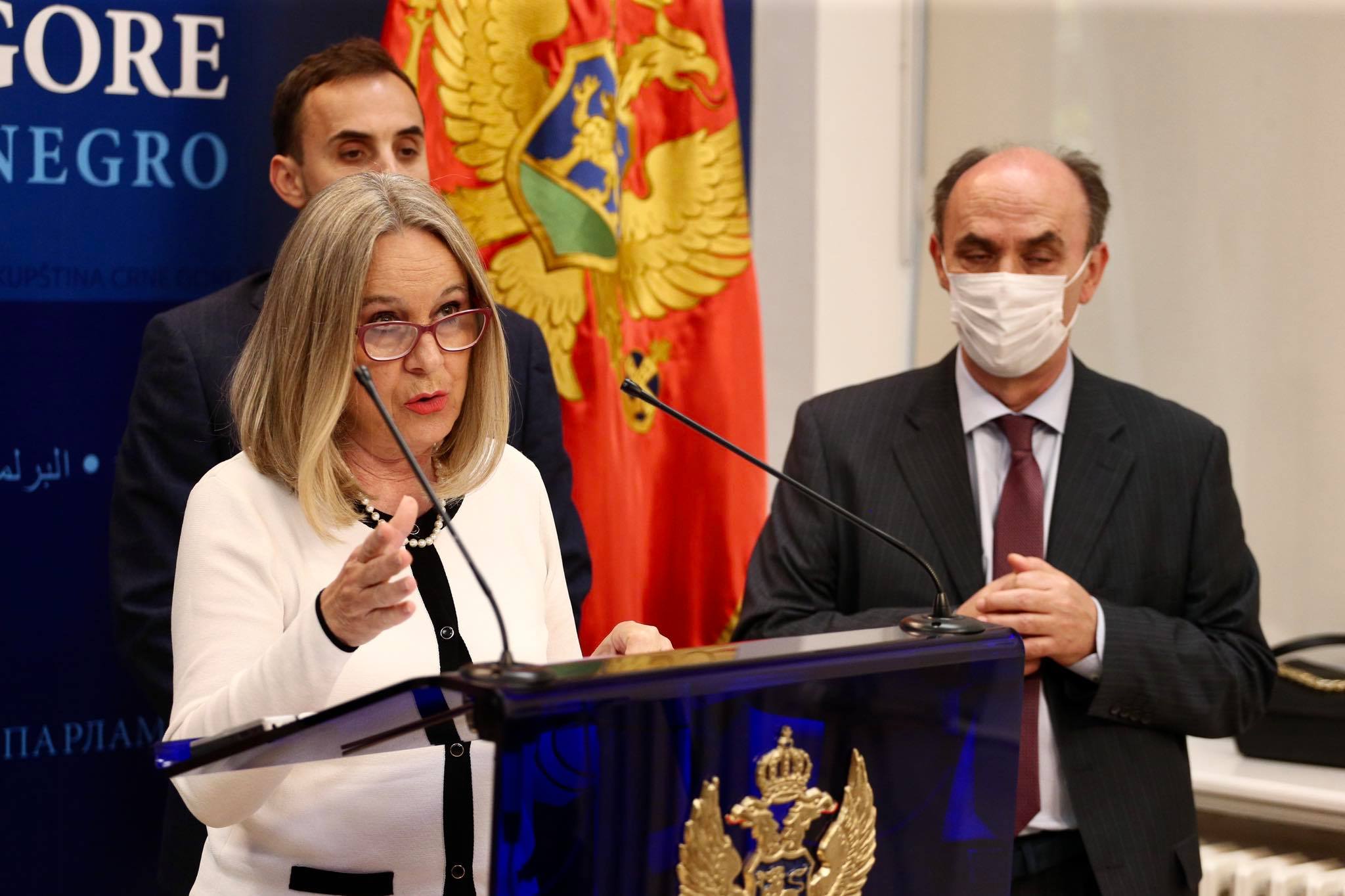 Jelušić: Ministarstvo imalo prečih poslova od smjena, Vlada ima obavezu da reaguje