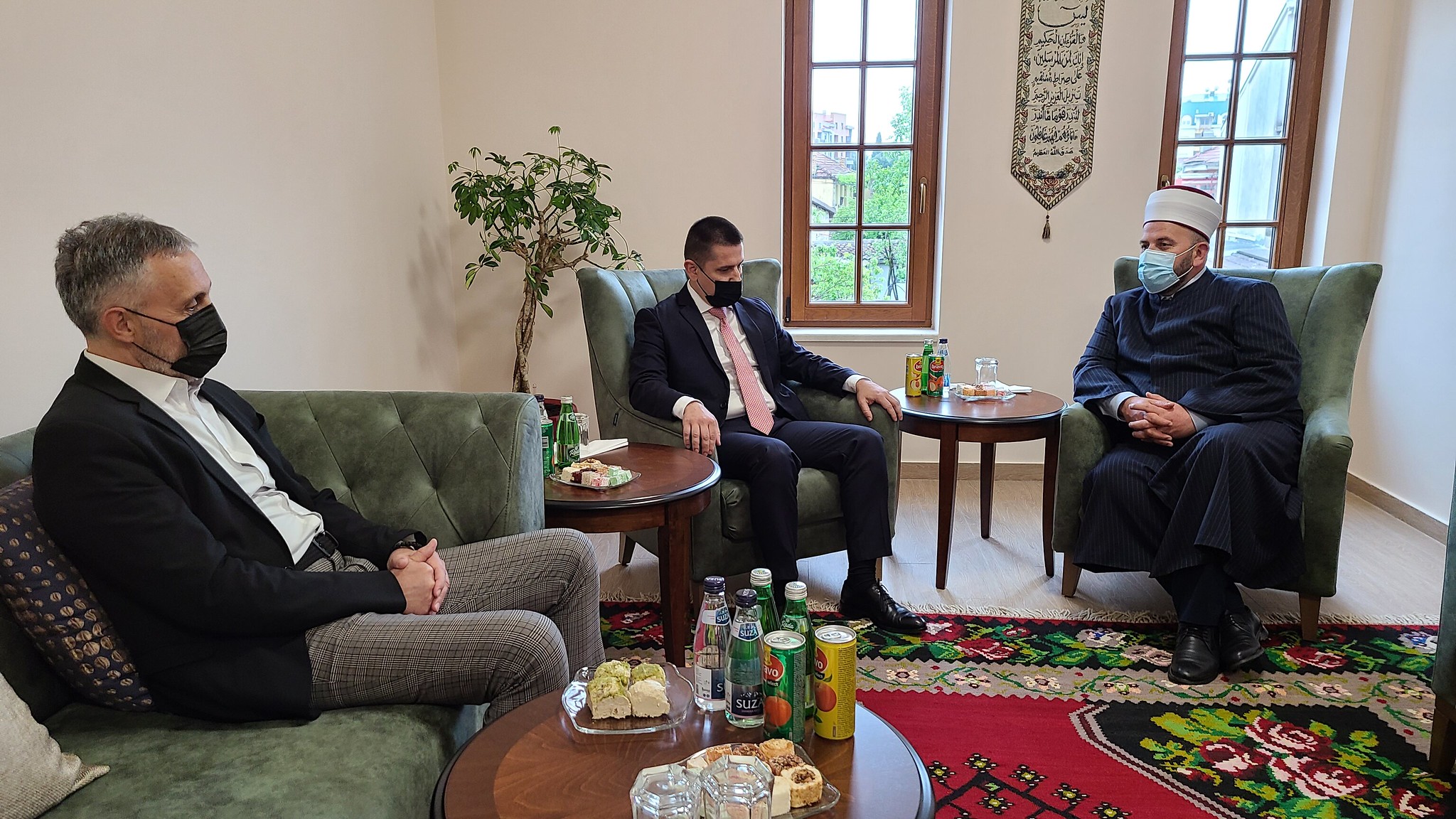 Božo Milonjić i Dejan Abazović posjetili reisa Fejzića povodom Bajrama