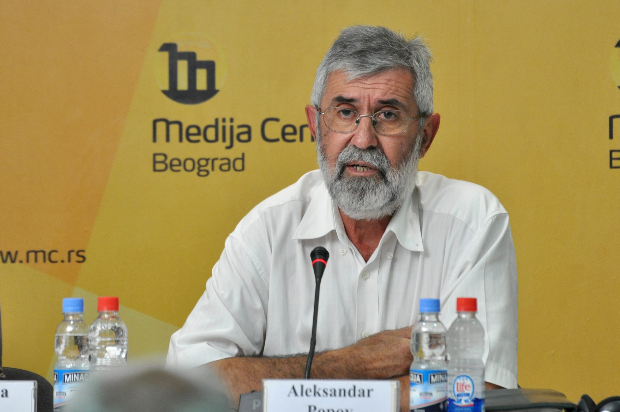 POPOV: Mandić zna da bi DF bio najveći gubitnik ako obori Vladu